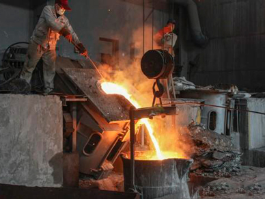  铸件清理用上了新“工具”—铸件浇冒口分离钳